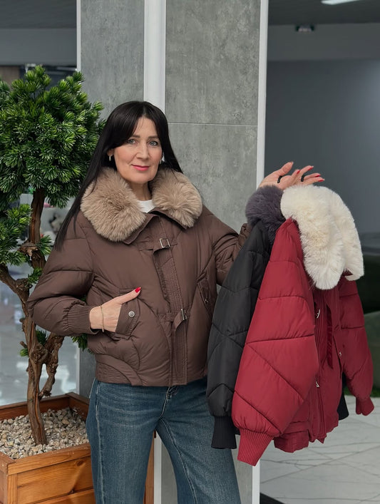 Women's Short Puffer Coat with Faux Fur Collar