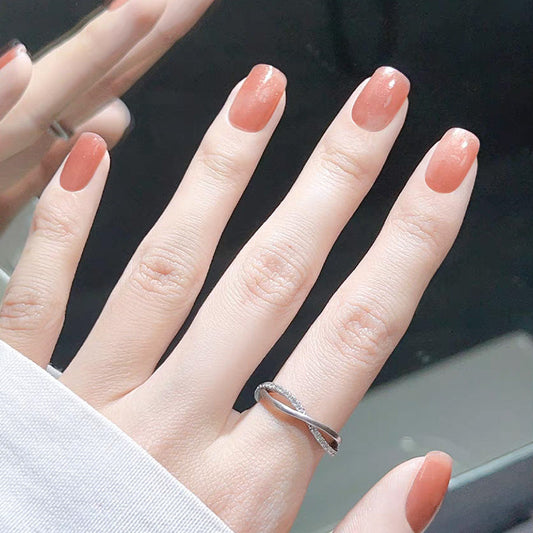Ultra-Thin Manicure