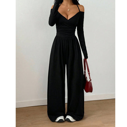 👗✨Women's Elegant Halter Neck Deep V Jumpsuit✨